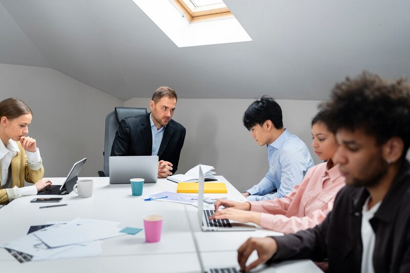 Câu hỏi phỏng vấn Giám đốc Kinh doanh về kỹ năng quản lý nhân sự